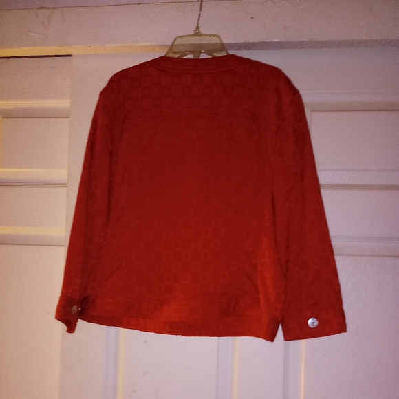 Red Jacket - Picture 3 of 5